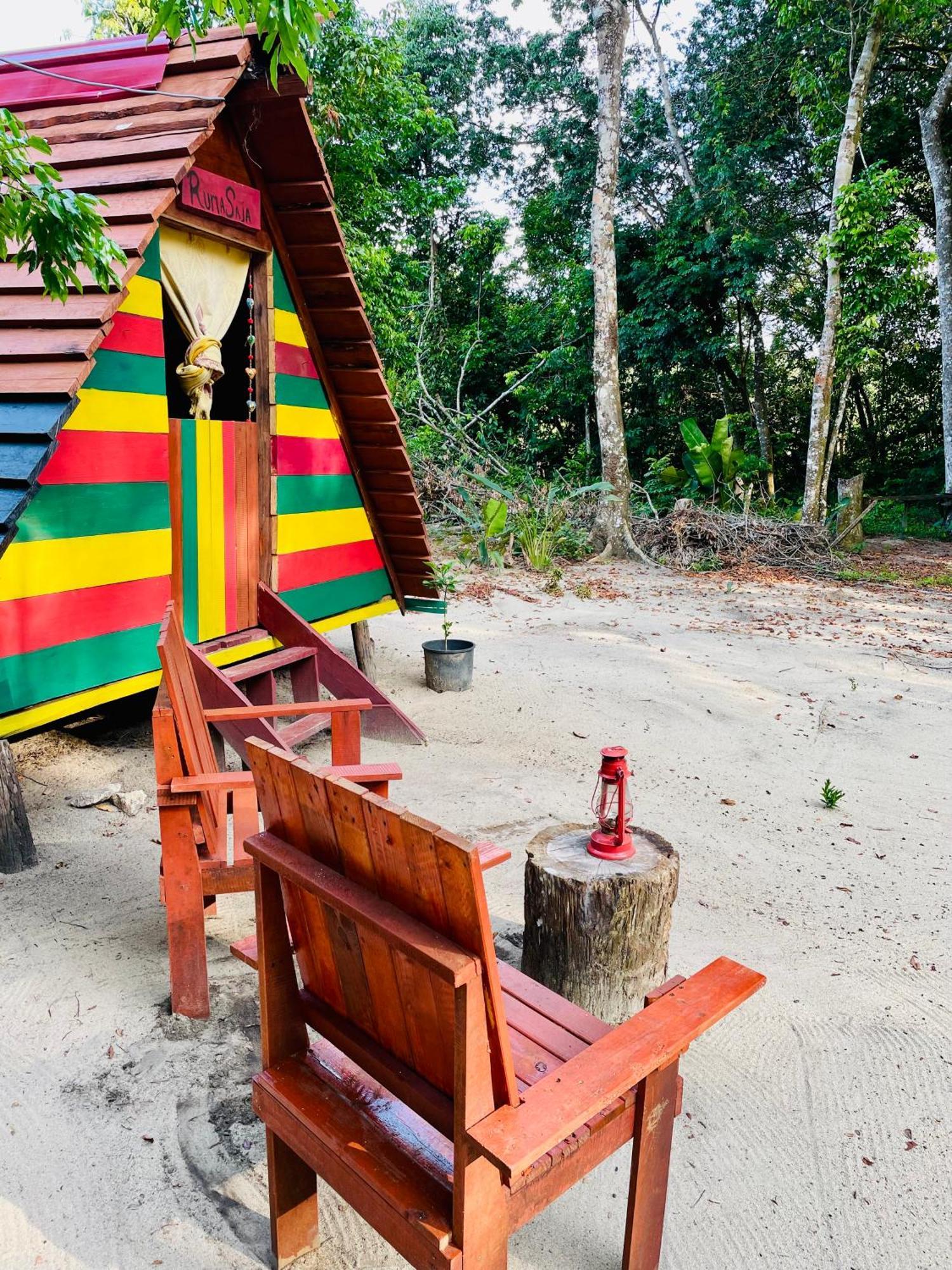 Land Of Promise - Reggae Bar & Eco Village Zanderij Eksteriør bilde
