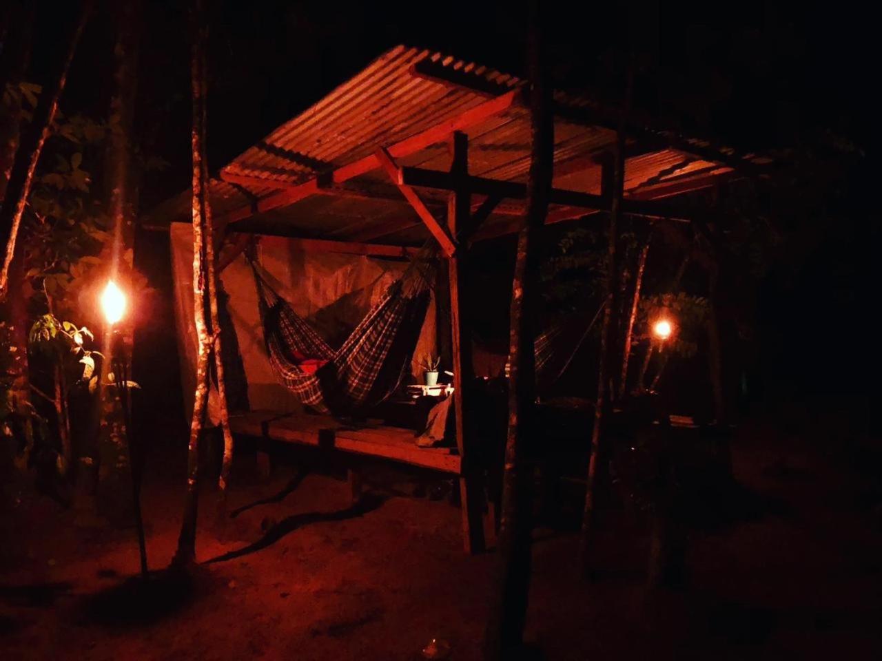 Land Of Promise - Reggae Bar & Eco Village Zanderij Eksteriør bilde
